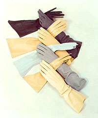 Download price-list leather gloves and bags.